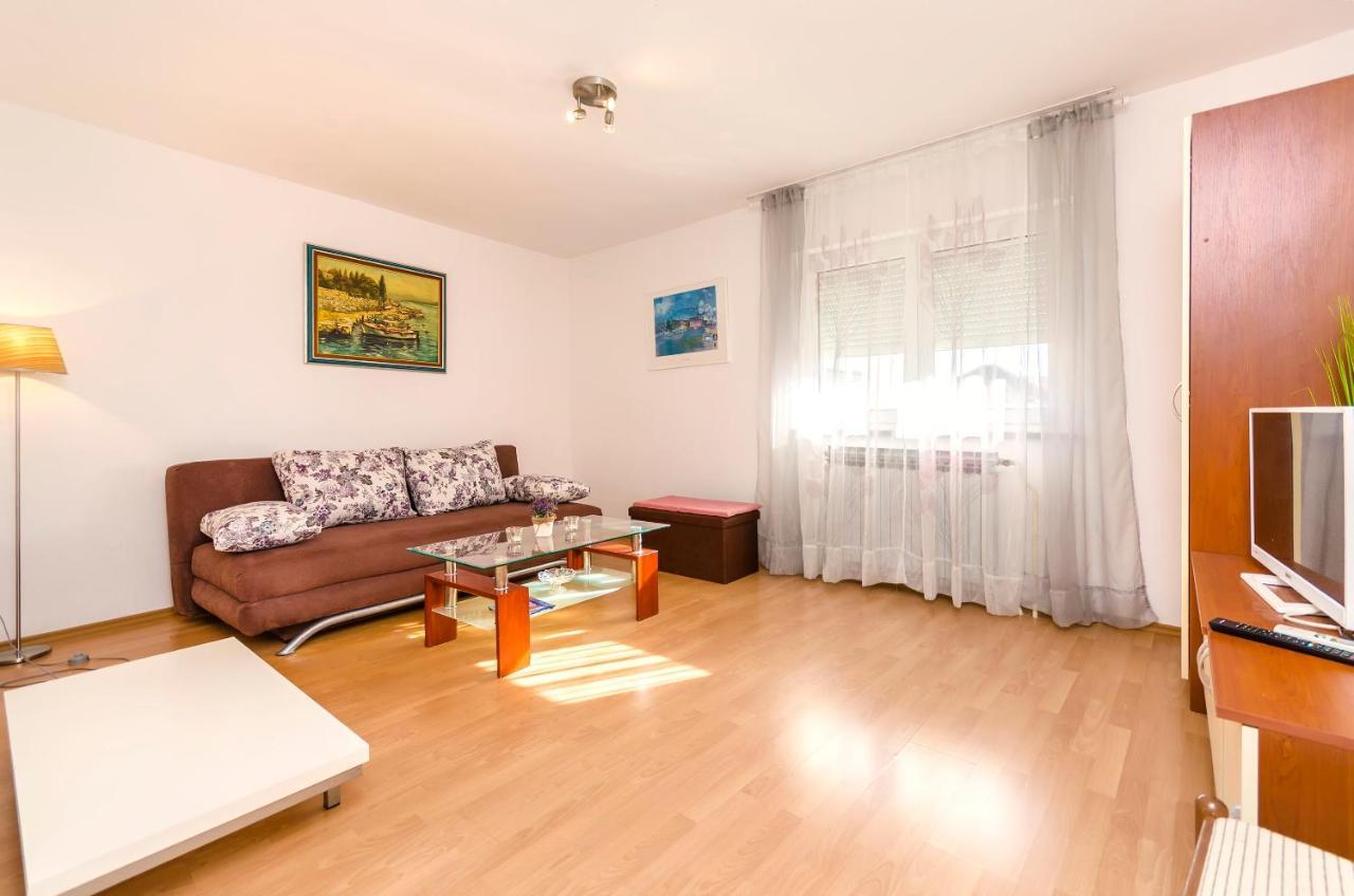 Apartment Ljubica Vodice Exterior foto