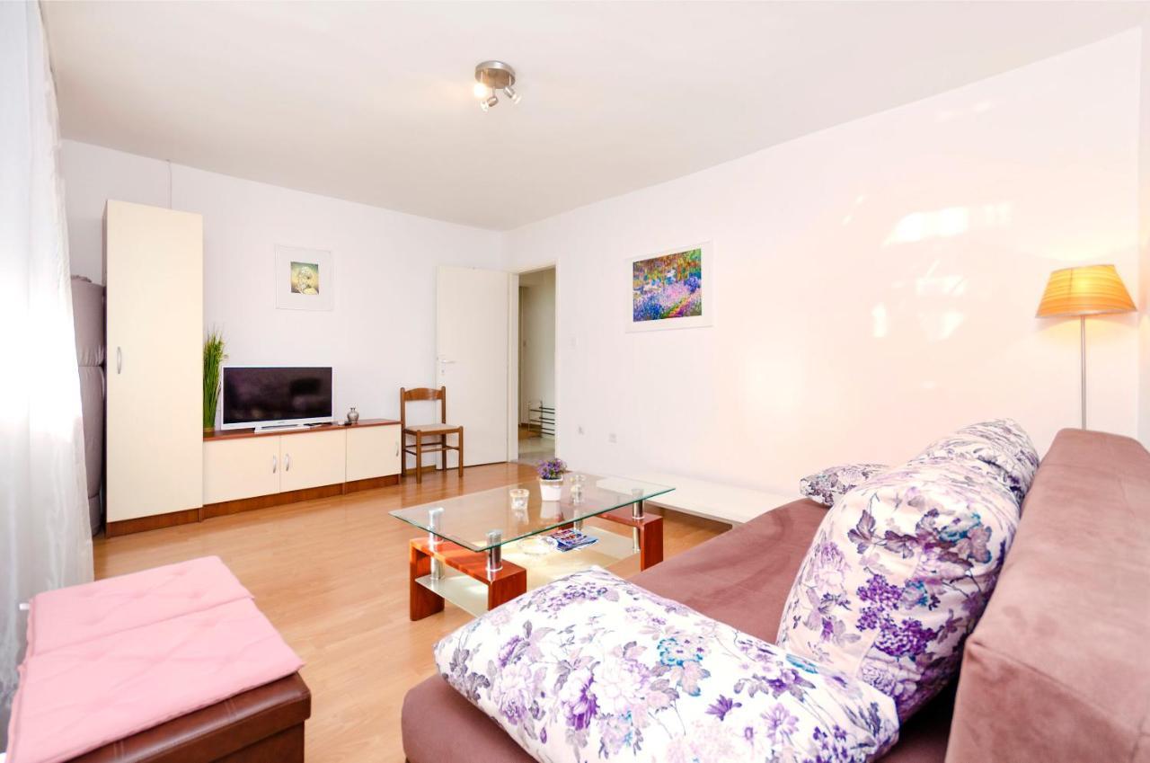 Apartment Ljubica Vodice Exterior foto