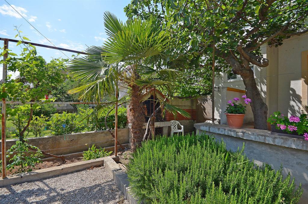 Apartment Ljubica Vodice Exterior foto